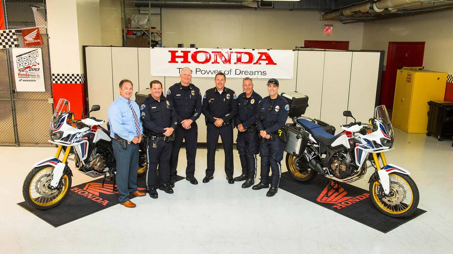 Honda donates two Africa Twin Bikes to the Redondo Beach Police Department